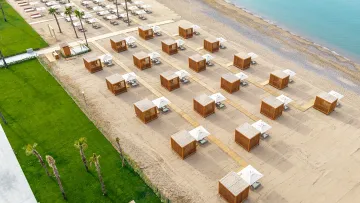 LUSSO SORGUN Pools & Beach