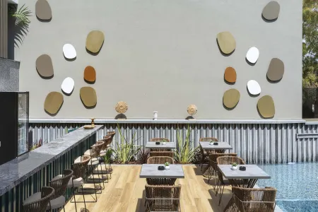 LUUKS LUXURY ACCOMMODATION Bars