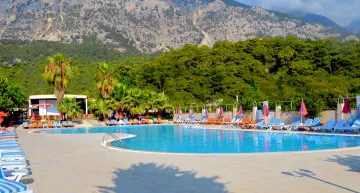 MAGIC SUN HOTEL Pools & Beach