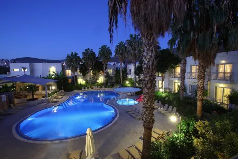 MANDARIN RESORT BODRUM Pools & Beach