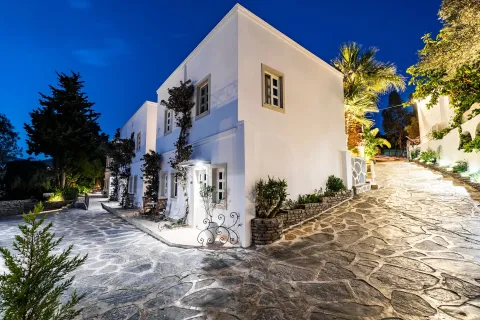 MANZARA BOUTIQUE HOTEL 12+