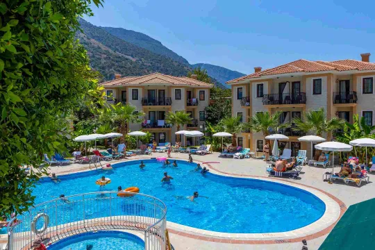 MARCAN BEACH HOTEL ADULTS ONLY 16+ Pools & Beach