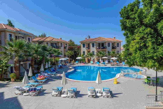 MARCAN BEACH HOTEL ADULTS ONLY 16+ Pools & Beach