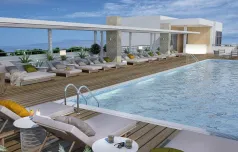 MARITIM AMELIA HOTEL Pools & Beach