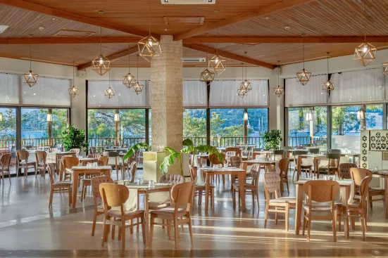 MARMARIS BAY RESORT 16+ Restaurants