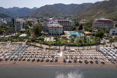 MARTI LA PERLA HOTEL ADULT ONLY 16+ Pools & Beach