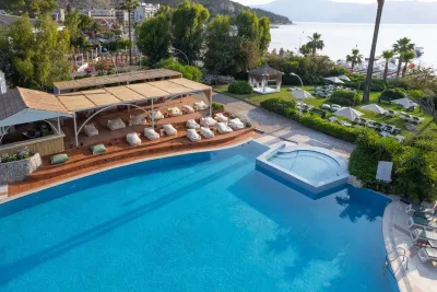 MARTI LA PERLA HOTEL ADULT ONLY 16+ Pools & Beach