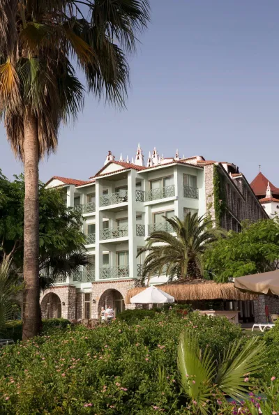 MARTI LA PERLA HOTEL ADULT ONLY 16+