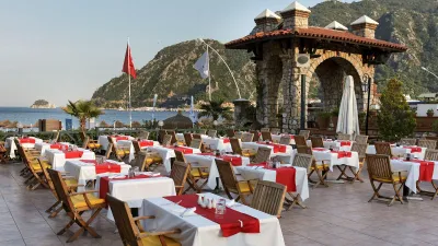 MARTI RESORT HOTEL Restaurants