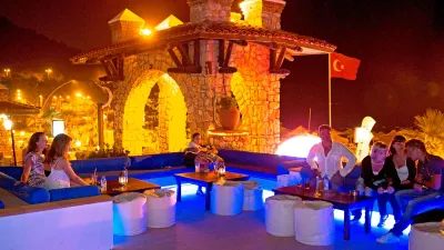 MARTI RESORT HOTEL Bars