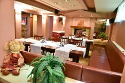 MARTIN CLUB HOTEL Restaurants