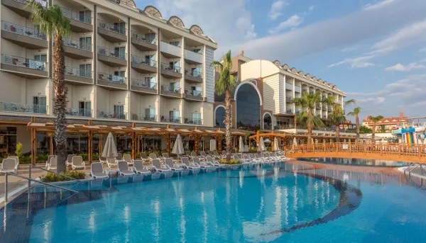 MARY HOTEL SIDE Pools & Beach