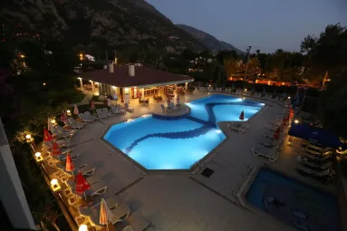 MAVRUKA HOTEL Pools & Beach