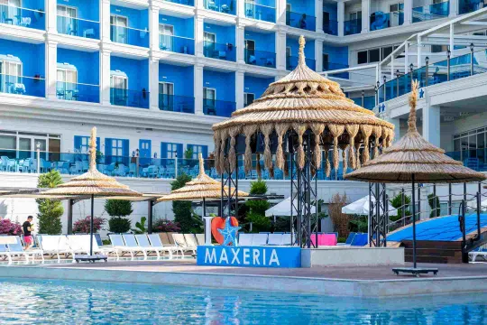 MAXERIA BLUE DIDYMA Pools & Beach