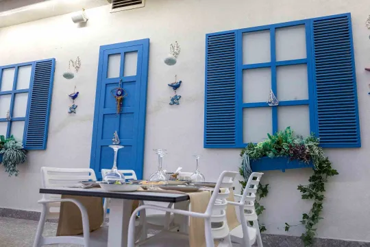 MAXERIA BLUE DIDYMA Restaurants