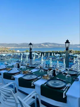 MAXERIA BLUE DIDYMA Restaurants