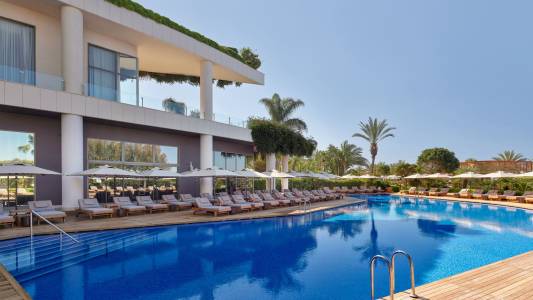 MAXX ROYAL BELEK GOLF RESORT Pools & Beach