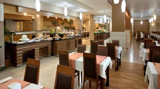 MC ARANCIA RESORT HOTEL Restaurants