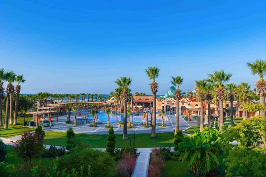 MEGASARAY CLUB BELEK Pools & Beach