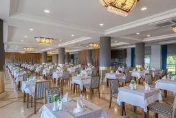 MELAS RESORT Restaurants