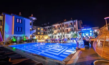 MENDOS GARDEN EXCLUSIVE HOTEL Pools & Beach