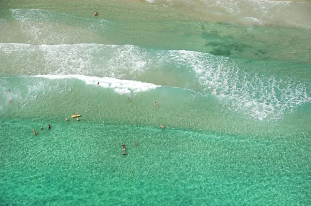 MENTA STUDIOS Pools & Beach