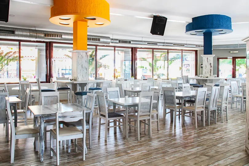 MERIDIAN HOTEL Restaurants