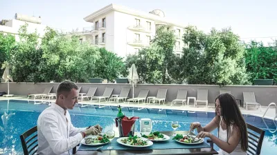 MERT SEA SIDE HOTEL ADULTS ONLY 16+ Restaurants