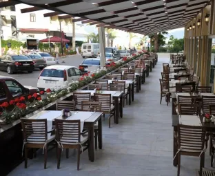 MERT SEA SIDE HOTEL ADULTS ONLY 16+ Restaurants