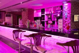 MERVE SUN HOTEL - SPA Bars