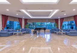 MERYAN HOTEL Lobby