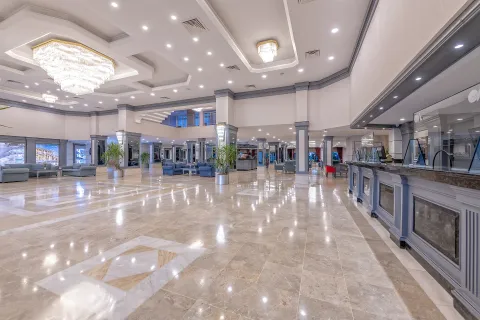MERYAN HOTEL Lobby