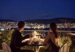 METT HOTEL - BEACH RESORT Restaurants
