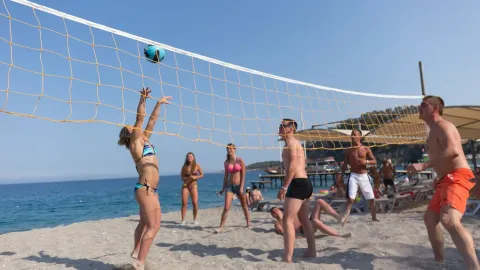 MG CLUB AKMAN BEACH HOTEL Activities