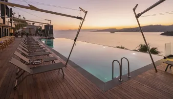 MGALLERY THE BODRUM HOTEL YALIKAVAK Pools & Beach