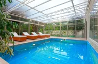 INCEKUM WEST RESORT Pools & Beach
