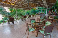 INCEKUM WEST RESORT Bars