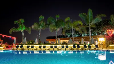 MICHELL HOTEL ADULT ONLY 16+ Pools & Beach