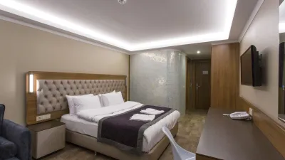MICHELL HOTEL ADULT ONLY 16+ Rooms