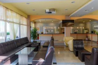 MIDIA FAMILY RESORT Lobby