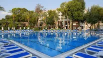 MIRADA DEL MAR Pools & Beach