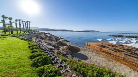 MIRADA EXCLUSIVE BODRUM Pools & Beach