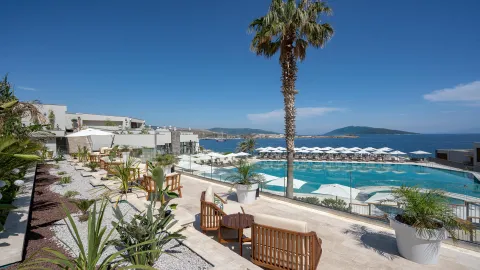 MIRADA EXCLUSIVE BODRUM Pools & Beach
