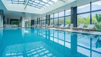 MIRAGE PARK RESORT Pools & Beach