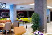 MIRAGE WORLD HOTEL Restaurants