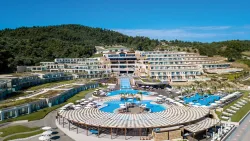 MIRAGGIO THERMAL SPA RESORT Pools & Beach