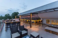 MITSIS ALEXANDER THE GREAT BEACH HOTEL KRIOPIGI Bars