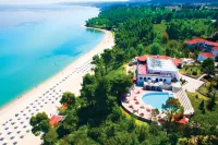 MITSIS ALEXANDER THE GREAT BEACH HOTEL KRIOPIGI Pools & Beach