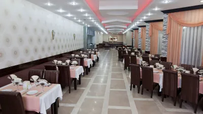 MONTE CARLO HOTEL Restaurants