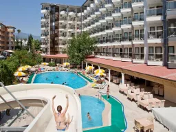 MONTE CARLO HOTEL Pools & Beach